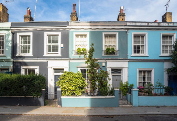 Who is responsible of the cost of a Party Wall Agreement?